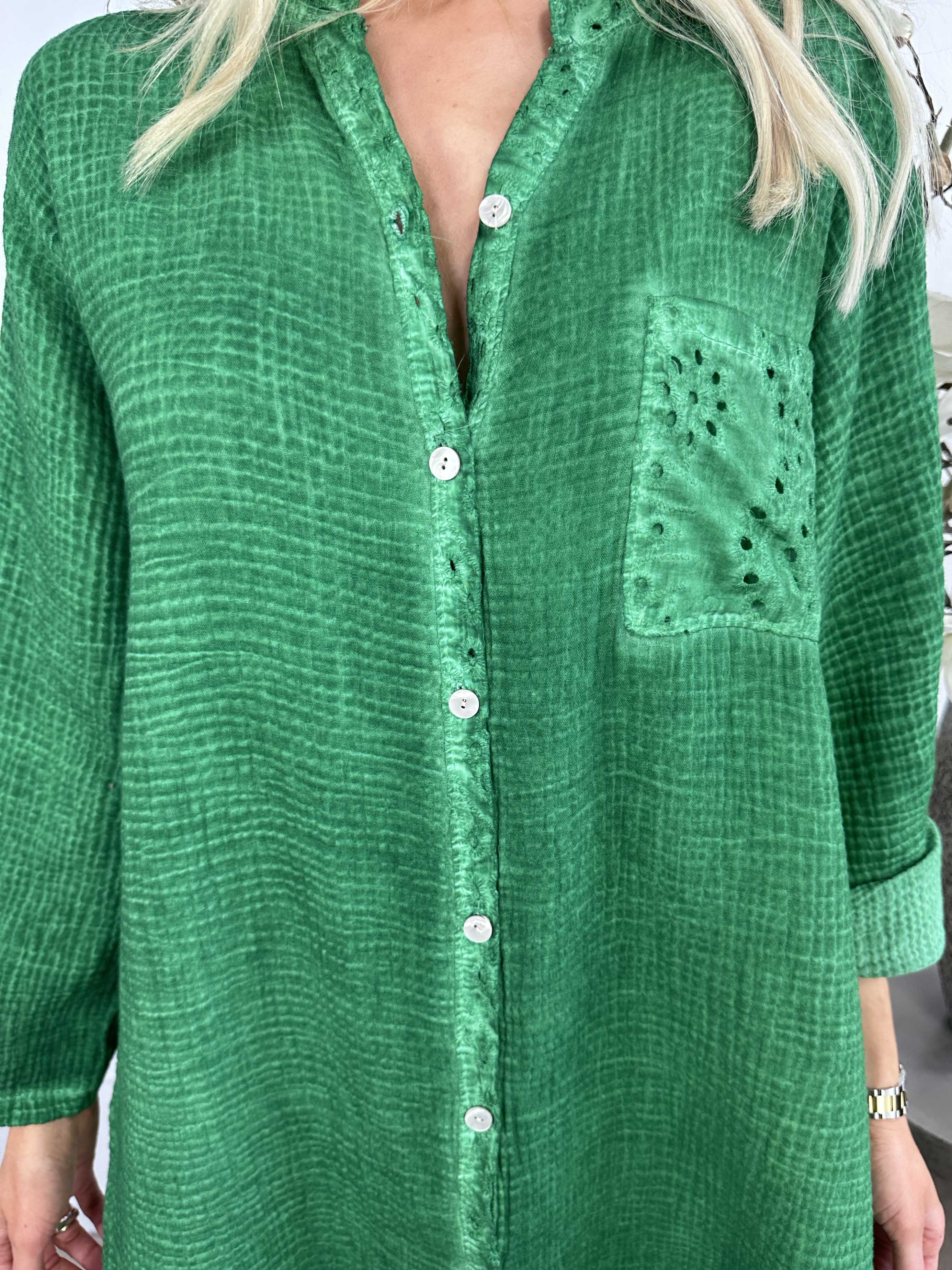 Inez - Lang blød skjorte i bæk og bølge stof